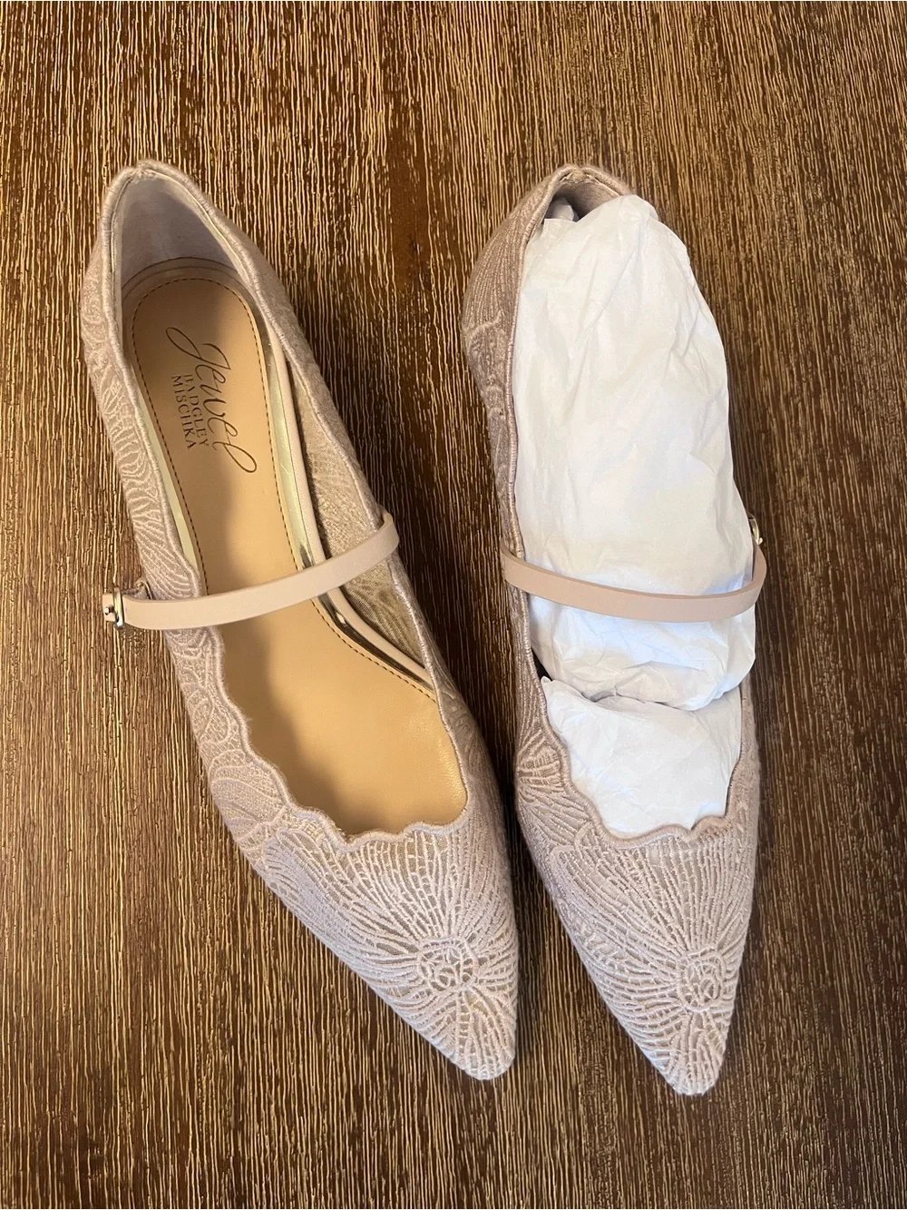JEWEL BADGLEY MISCHKA FLORAL LACE FLATS SIZE 6 NEW W/O BOX